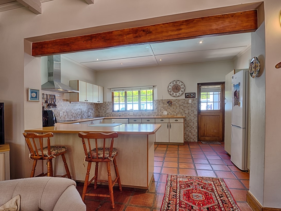 6 Bedroom Property for Sale in Belvidere Estate Western Cape